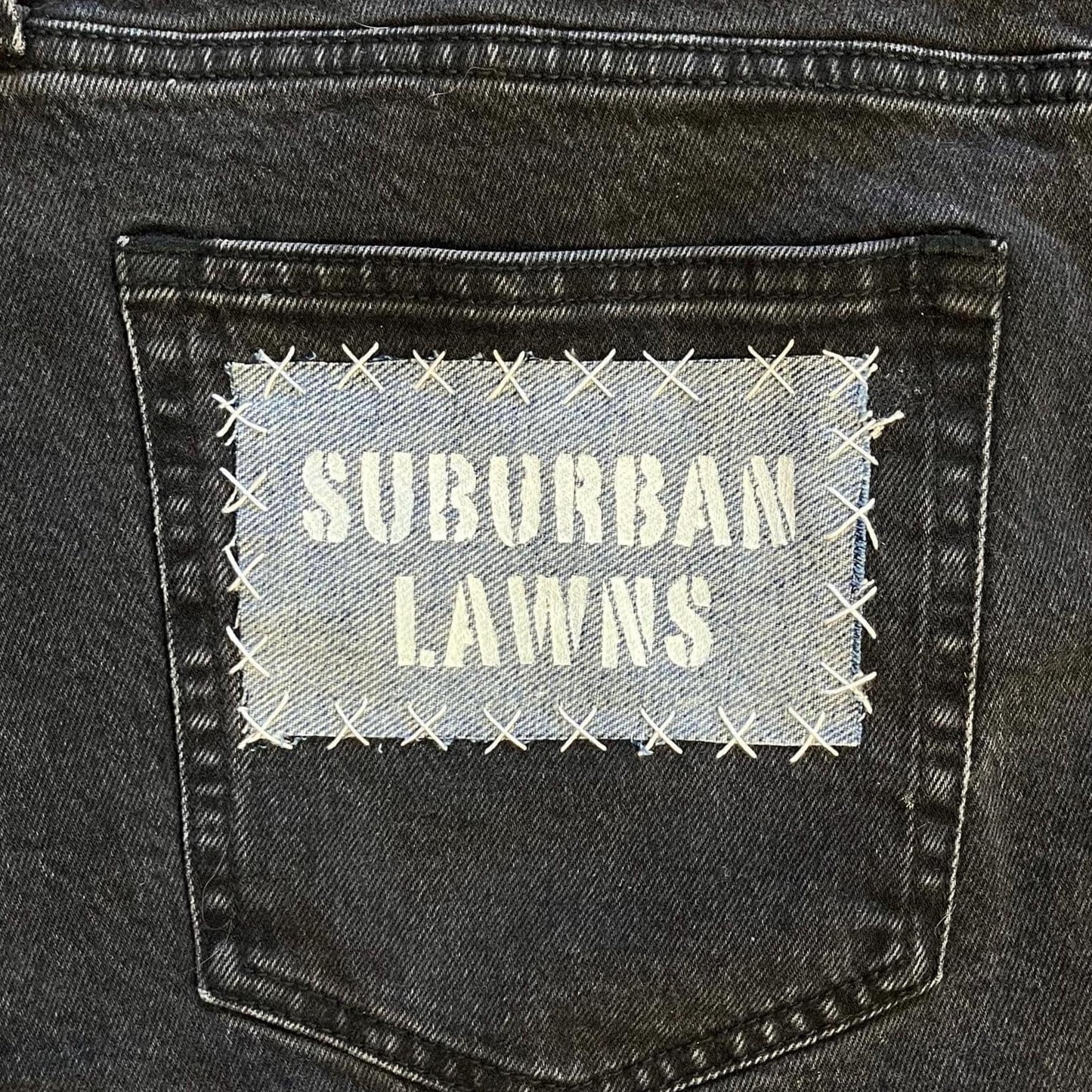 Suburban Lawns Patch, Denim / Raw Edge / Sew On