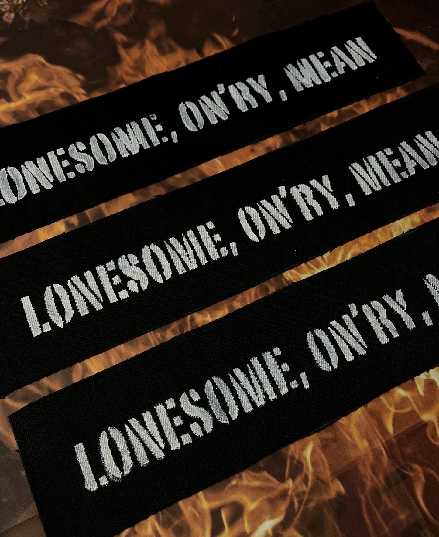 Lonesome, On’ry, Mean Back Patch / Raw Edge / Sew On
