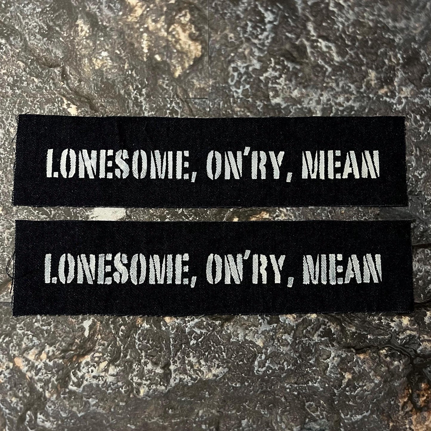 Lonesome, On’ry, Mean Back Patch / Denim / Raw Edge / Sew On